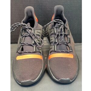 Adidas Tubular Dusk Sneakers – Men’s Size 9